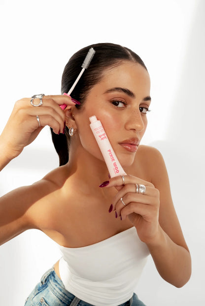 gel coiffant avec brosse