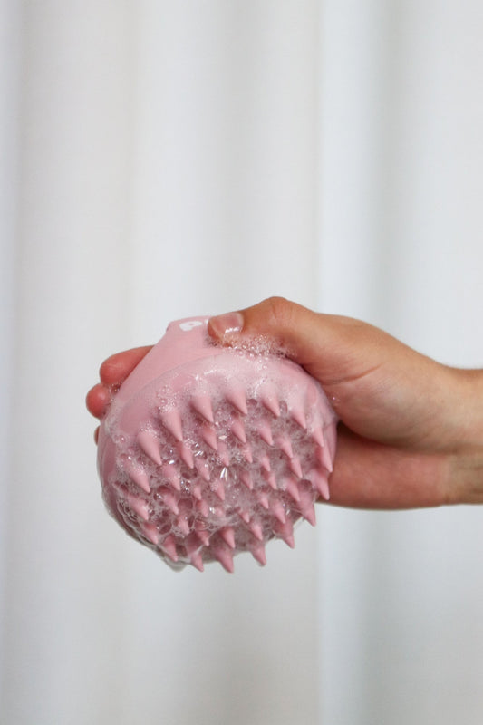 Brosse exfoliante cuir chevelu